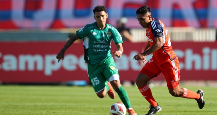 Chimbarongo FC y La U se enfrentarán en duelo amistoso.