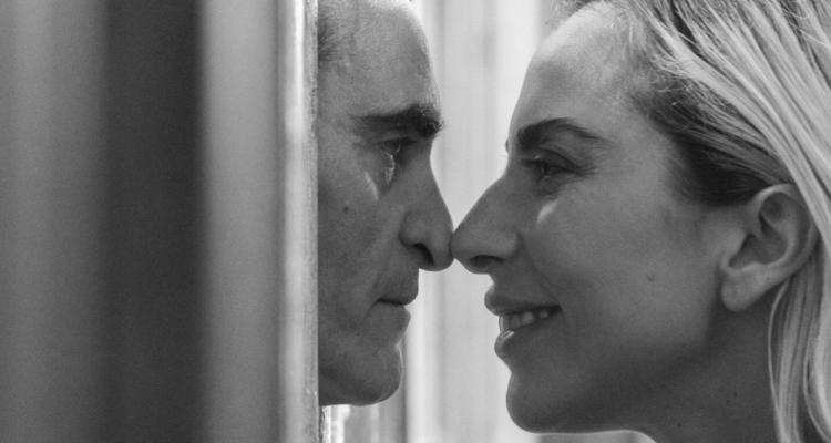 Un San Valentín de locos: liberan nuevas imágenes de Lady Gaga como Harley Quinn junto a El Joker