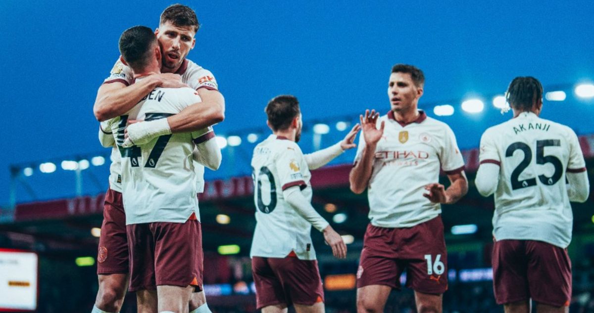 Manchester City vence con angustia al Bournemouth y le mete fuerte presión al Liverpool