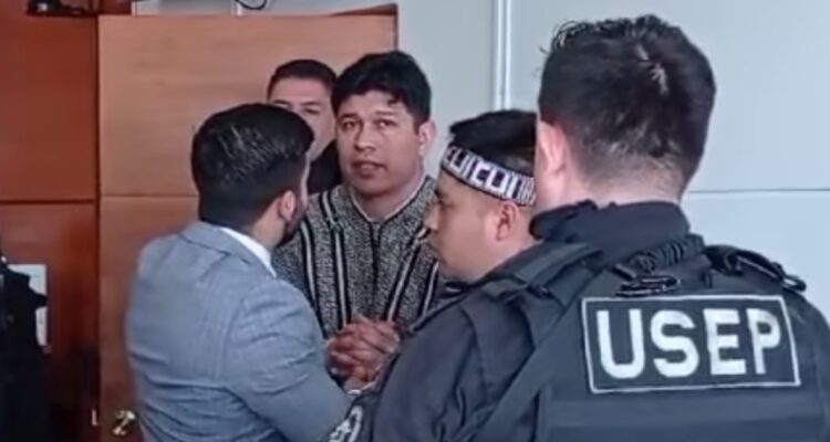 Captura de video | Por La Libertad Del Werken Mijael Carvones – Facebook