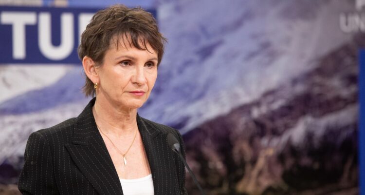 Ministra Tohá y eventual despliegue de militares por seguridad: “Nos dicen que no es una buena idea”