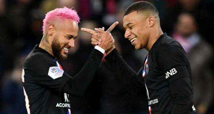 El polémico gesto de Neymar tras confirmarse la salida de Mbappé del PSG.