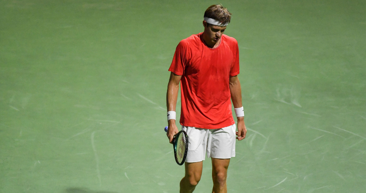 Nicolás Jarry y la desazón de la derrota en Copa Davis.