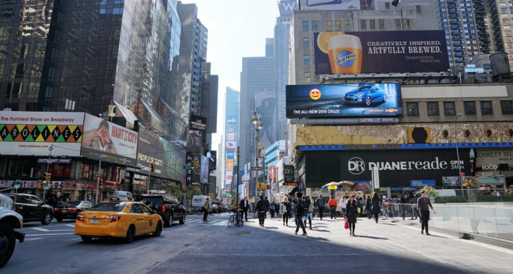 La tasa de desempleo en EEUU se mantiene en 3,7% en enero: se crearon 353 mil puestos