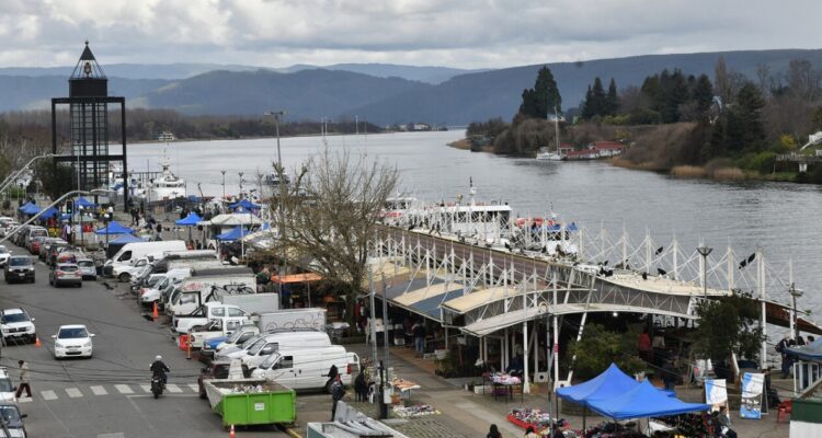 Los Ríos lideró en ocupación turística en febrero: Cuenca del Lago Ranco fue el destino más visitado