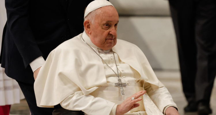 Imagen de Papa Francisco por petición de paz para Ucrania