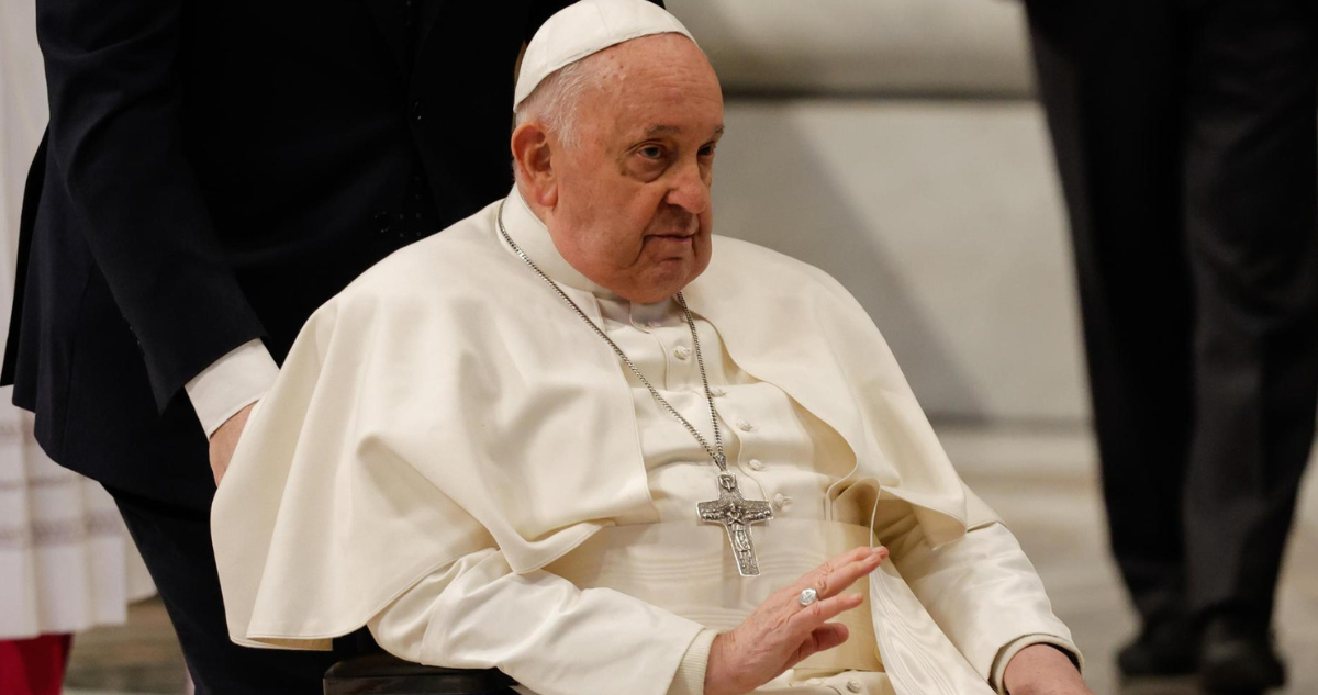 Imagen de Papa Francisco por petición de paz para Ucrania