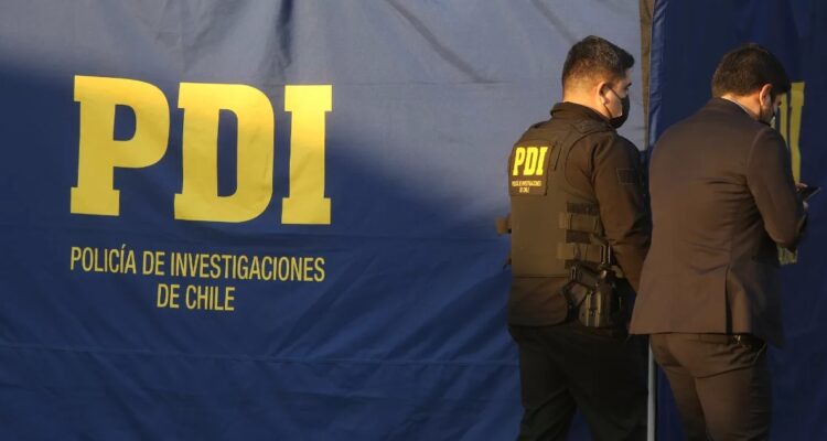 Investigan posible asesinato de mujer en Renca: fue encontrada sin vida por su hijo