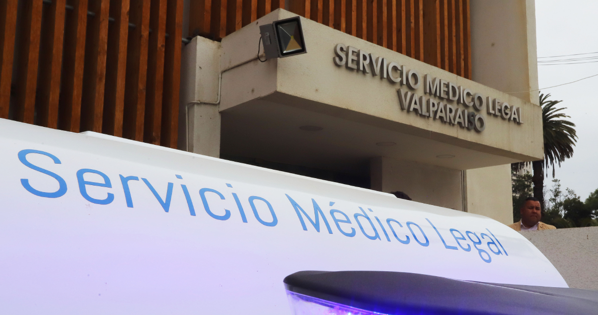 “No nos entregan a la Trini”: madre de adolescente muerta en incendios acusa falta de personal en SML