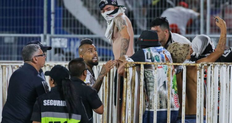 revelan molestia de ANFP con Vidal y plantel albo por no frenar incidentes en Supercopa