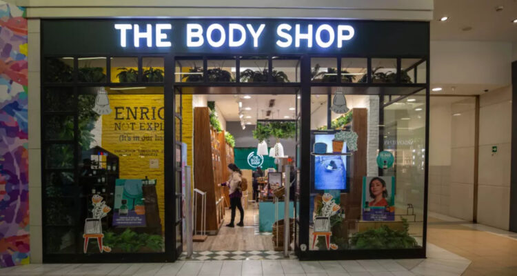 The Body Shop cerrará casi la mitad de sus tiendas en Reino Unido y recortará decenas de empleos