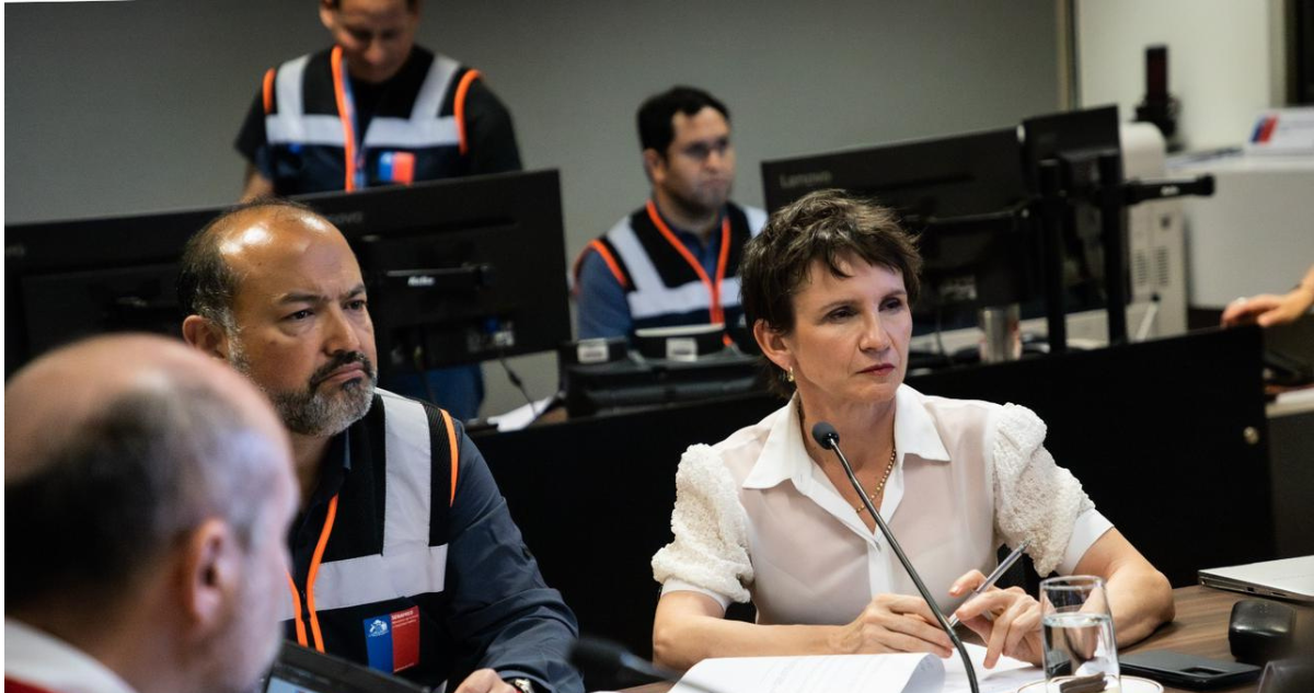 Ministra del Interior en el Cogrid Nacional por incendios en Valparaíso