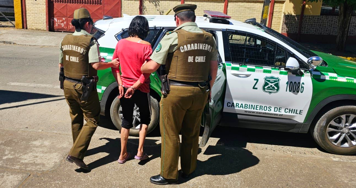 Traiguén: prisión preventiva para mujer acusada de quemar casa de pareja y desatar incendio forestal