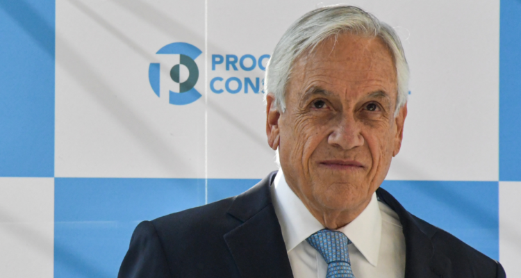 trasladan cuerpo de Piñera