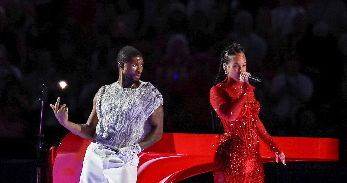 Dedicado a su madre y con invitados sorpresa: así fue el show de Usher en el Super Bowl de 2024