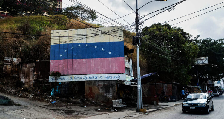 Venezuela evalúa estrategias para prevenir la trata de personas