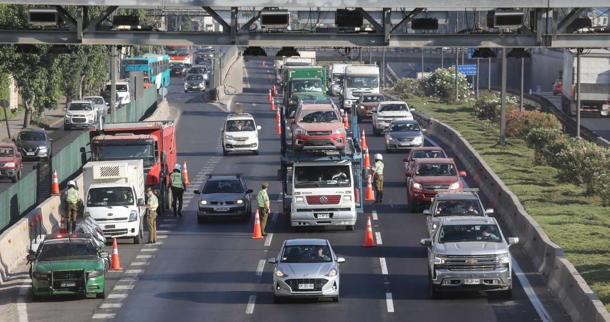 De cara al Súper Lunes: Vespucio Norte vuelve a tener tres pistas en Pudahuel
