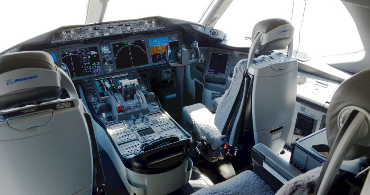 Boeing pide revisar los asientos de todos los aviones 787 Dreamliner