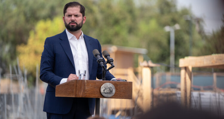 presidente gabriel boric encabeza la ceremonia de reinicio de obras de la comisaría de La Farfana