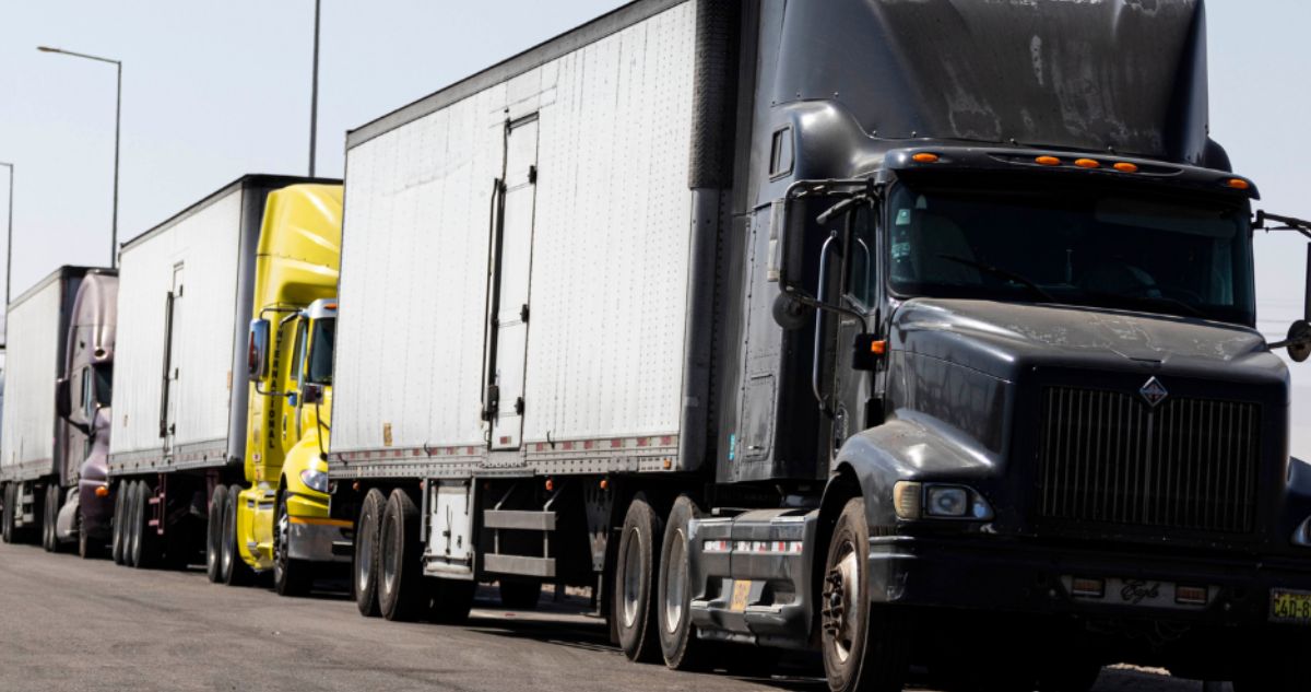 Camioneros de Puerto Montt se declaran en “estado de alerta” tras cierre definitivo de Huachipato