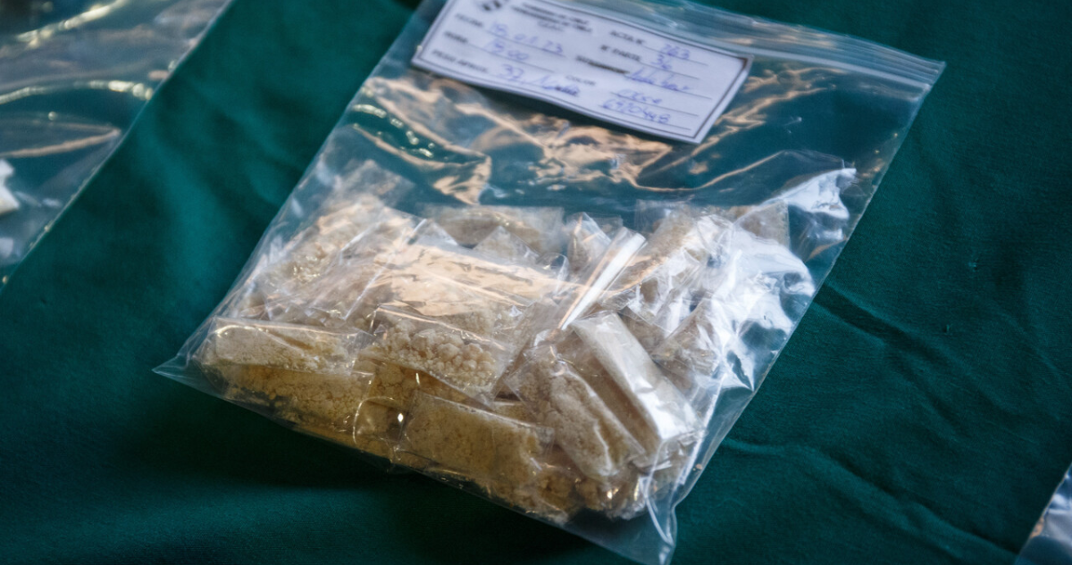 4 años de cárcel para “pelotero” que lanzaba droga y celulares al Centro Penitenciario de Angol