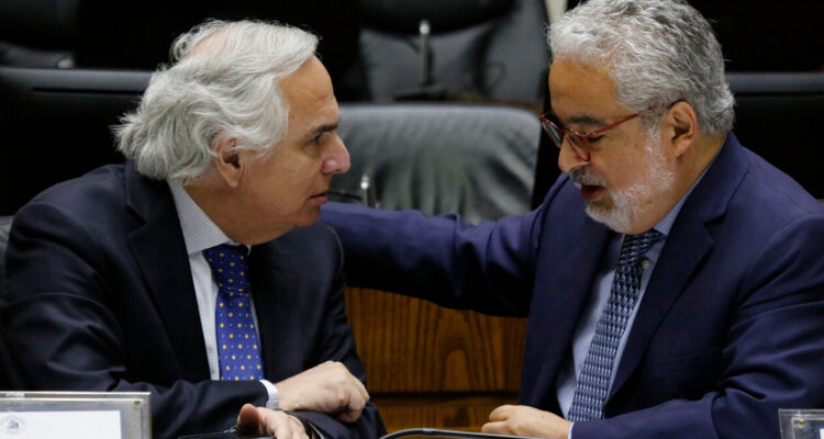 Comisión Investigadora de la Cámara citará a exministro Chadwick por vínculos con Luis Hermosilla