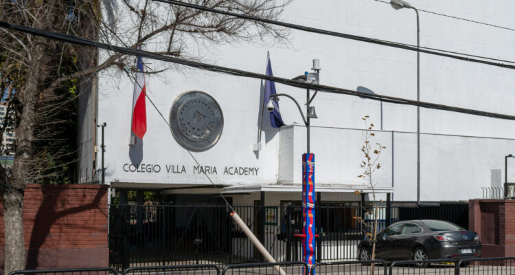Exalumnas del Villa María se querellan contra encargada de finanzas por administración desleal