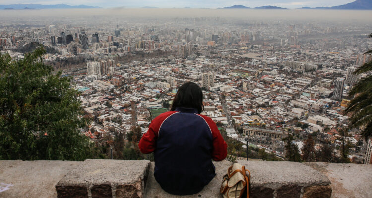 OCDE alerta a Chile sobre su crisis hídrica y contaminación: sugiere una reforma fiscal que sea verde