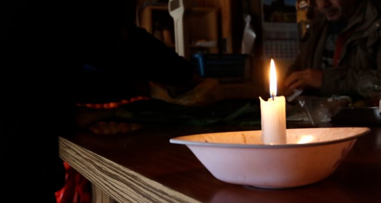 Revelan qué causó el masivo corte de luz que afectó a 560 mil clientes en 3 regiones del sur del país