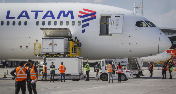 DGAC investigará incidente de avión Boeing 787 de Latam en vuelo entre Australia y Chile
