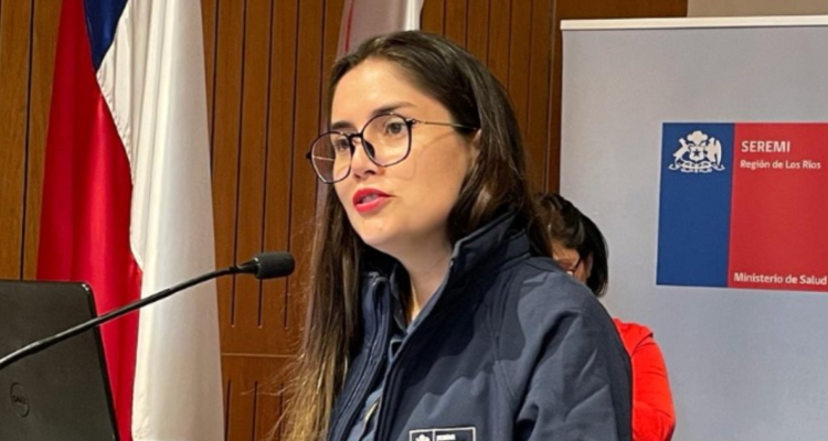 Denuncia a seremi de salud de los ríos por discriminación de género