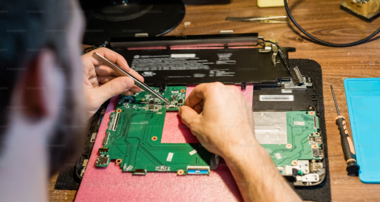 Detienen a 4 sujetos por secuestrar a técnico que no pudo reparar consola de videojuegos