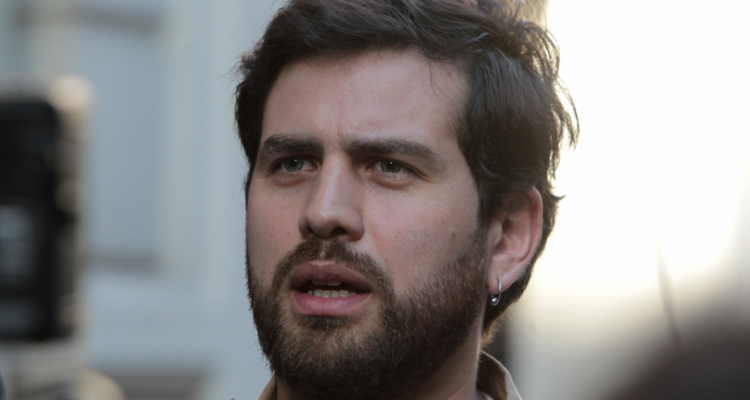 Imagen de Diego Ibáñez por críticas a Gobierno tras incendios de Valparaíso