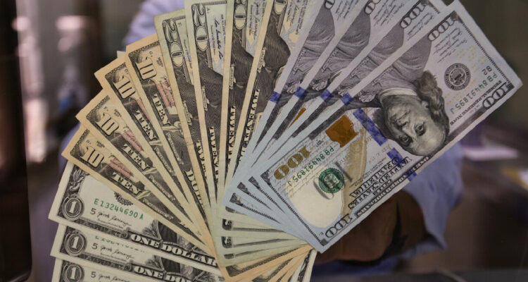 Fotografía de contexto de dólar