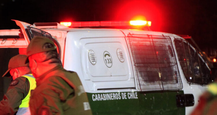 Dos detenidos por transportar 2.200 dosis de droga a bordo de vehículo en San Bernardo