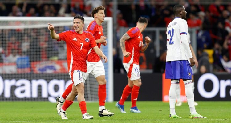El DT del Norwich solo tuvo elogios para Marcelino Núñez