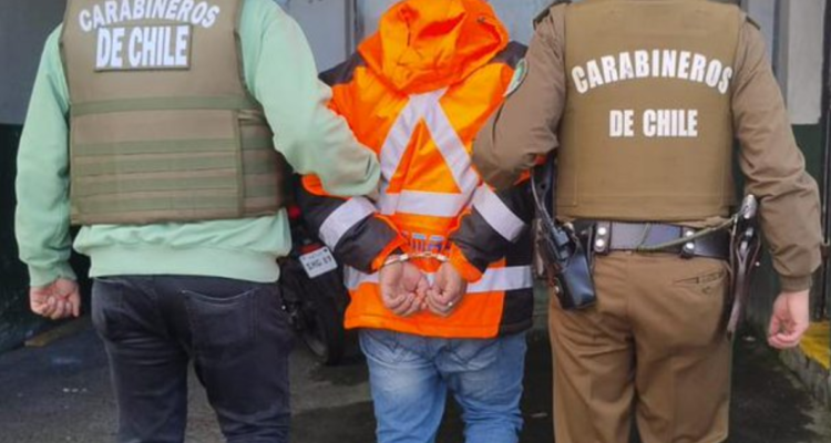 Hombre de 80 años es detenido por el asesinato de adulto mayor de 70 años en Río Bueno