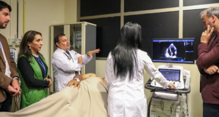 Hospital de Puerto Montt recibe 9 ventiladores mecánicos y 1 ecocardiógrafo