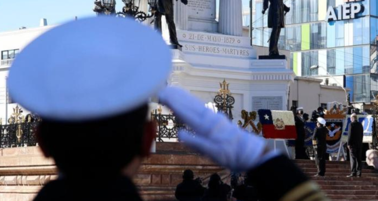 Muere servidor naval que fue encontrado herido al interior de la Armada en Valparaíso