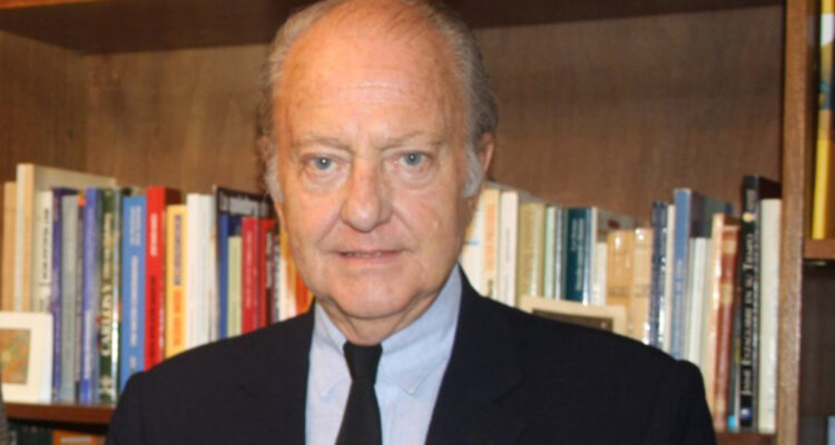 ex embajador Samuel Fernandez