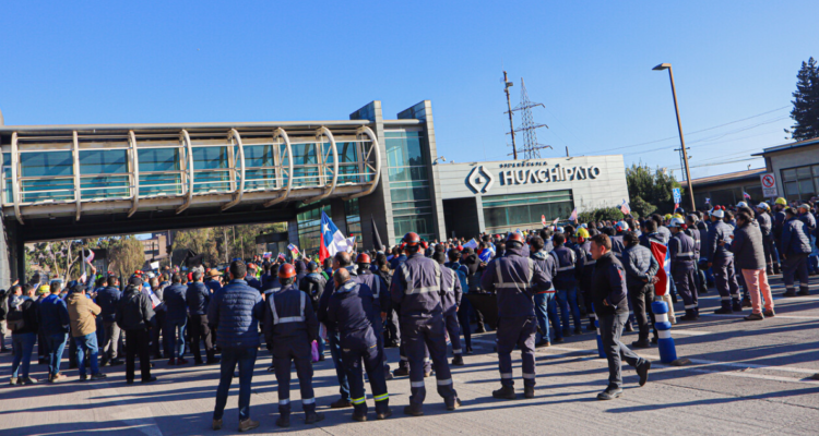 Genera un impacto directo Camioneros advierten que también serán afectados por cierre de Huachipato