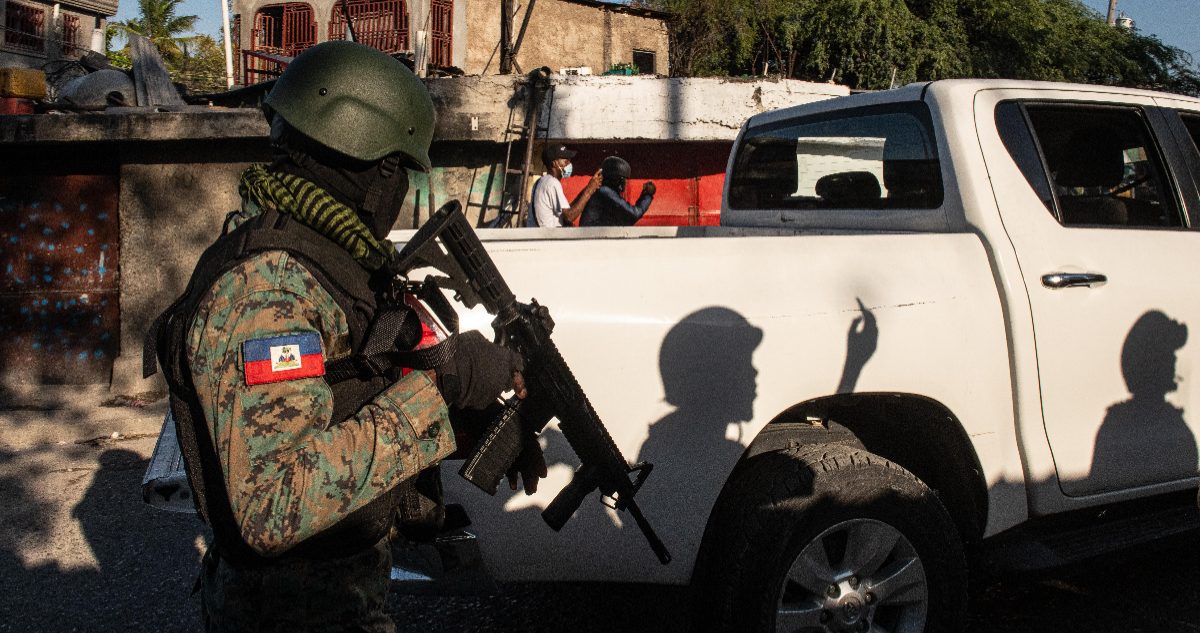 Haití prorroga un mes más el estado de emergencia y renueva toque de queda por estallido de violencia