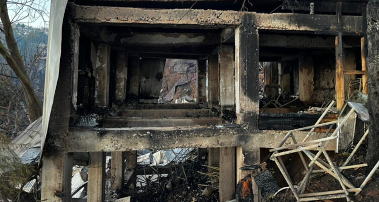 Imágenes revelan magnitud de nueva catástrofe en Valparaíso: incendio consumió Cerro Cordillera
