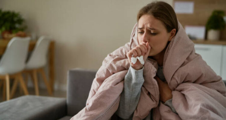 ¿Circula solo en invierno?: Experta aclara los mitos más comunes sobre la influenza