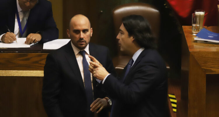 Diputados oficiarán al Senado acusando demora en tramitación de proyecto de Infraestructura Crítica