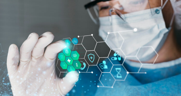 Médico estadounidense asegura que existen brechas para implementar la Inteligencia Artificial en salud