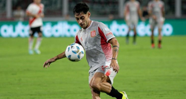 Estudiantes actualiza el estado de salud de Javier Altamirano.