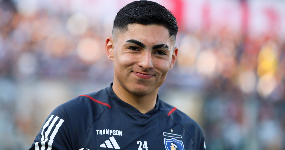 Jordhy Thompson reaparece con un llamado para Colo Colo desde Rusia.