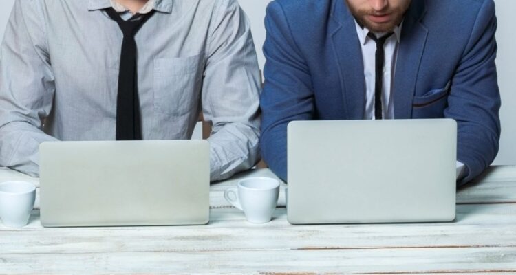 Desde cuándo los trabajadores en Chile tendrán jornada laboral de 44 horas gracias a la Ley de 40 horas y cuándo será total la medida de la norma.