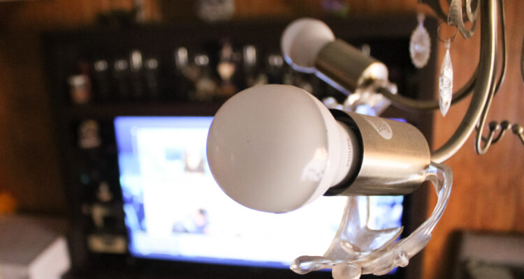 Acusan que si se subsidia tarifa eléctrica a clase vulnerable, subiría el precio para la clase media